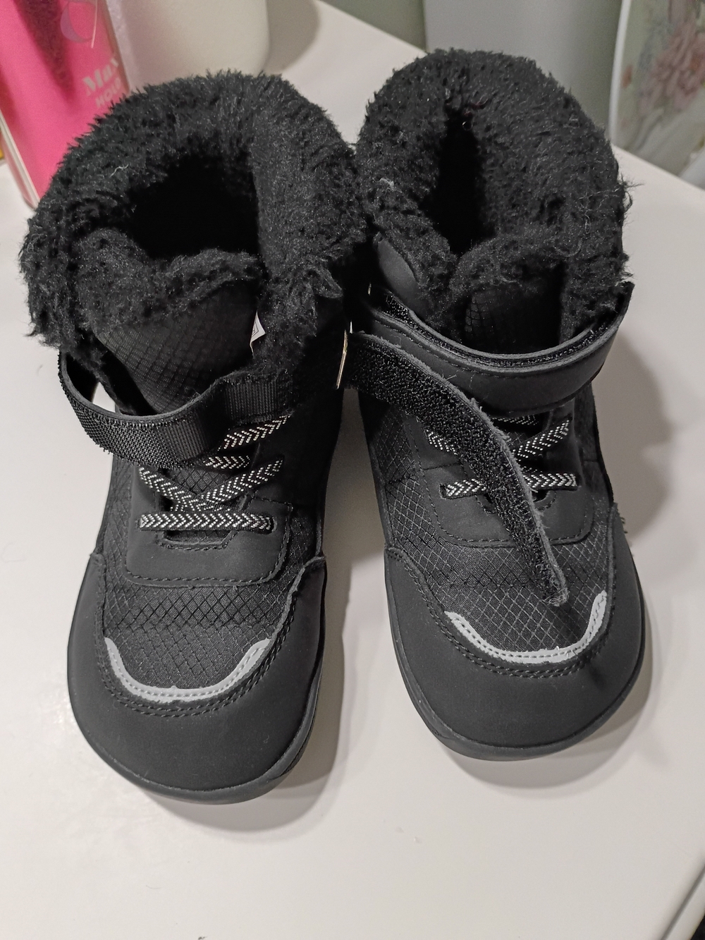 Children's Black Cozy Winter Boots with Faux Fur Collar